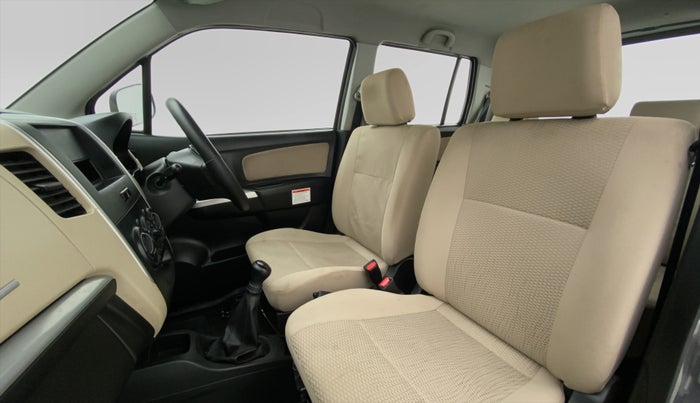 2018 Maruti Wagon R 1.0 LXI CNG, CNG, Manual, 17,078 km, Right Side Front Door Cabin