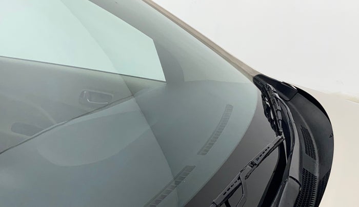 2018 Hyundai NEW SANTRO SPORTZ AMT, Petrol, Automatic, 37,422 km, Front windshield - Minor spot on windshield