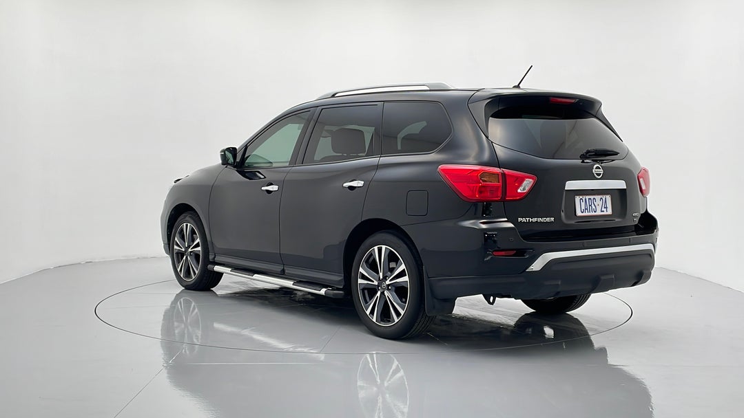 Left Back Diagonal (45- Degree) View