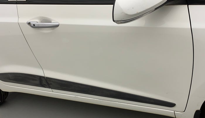 2013 Hyundai Grand i10 ASTA 1.2 KAPPA VTVT, Petrol, Manual, 31,637 km, Driver-side door - Slightly dented