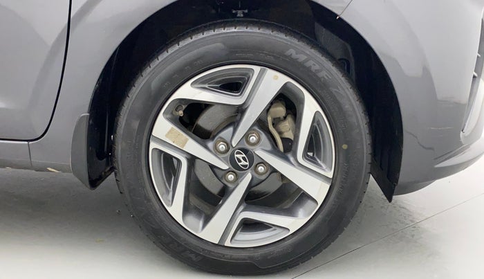 2021 Hyundai AURA SX PLUS 1.2 AMT, Petrol, Automatic, 34,132 km, Right Front Wheel
