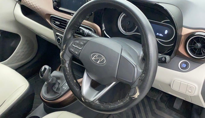 2021 Hyundai AURA SX PLUS 1.2 AMT, Petrol, Automatic, 34,132 km, Steering wheel - Steering cover is minor torn