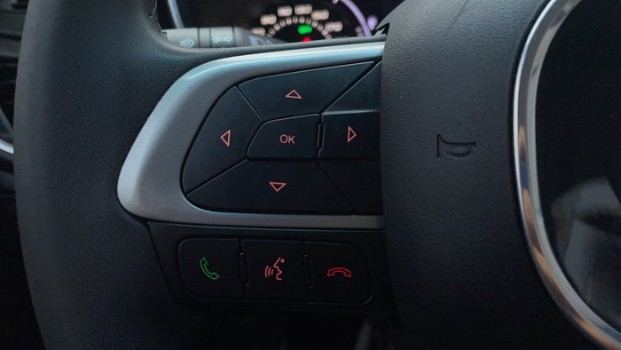 Dodge Neon-Drivers Control