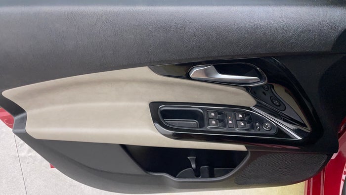 Dodge Neon-Driver Side Door Panels Controls
