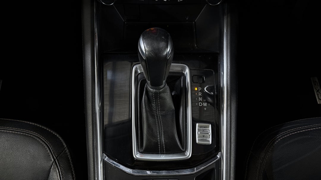 2019 Mazda CX-5 Gt (4x4), Automatic, 139638 km, Gear Lever 