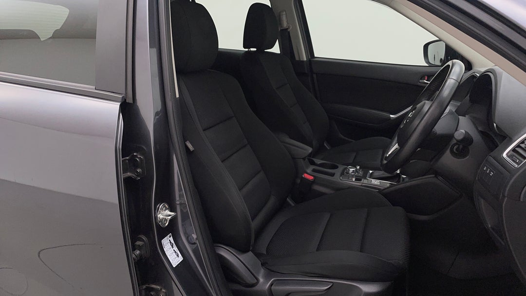 2015 Mazda CX-5 Maxx Sport (4x4), Automatic, 103033 km, Right Side Front Door Cabin View