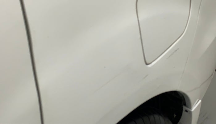 2012 Maruti Ertiga ZDI, Diesel, Manual, 53,596 km, Left quarter panel - Minor scratches