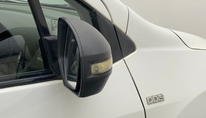 2012 Maruti Ertiga ZDI, Diesel, Manual, 53,596 km, Right rear-view mirror - Mirror movement not proper