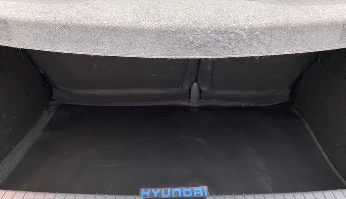 2016 Hyundai Elite i20 1.4 CRDI ASTA (O), Diesel, Manual, 84,096 km, Boot Inside
