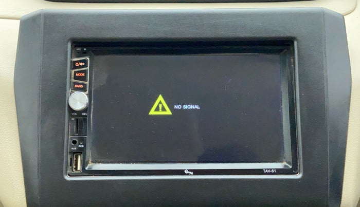 2018 Maruti Dzire LXI, Petrol, Manual, 48,162 km, Infotainment system - Reverse camera not working