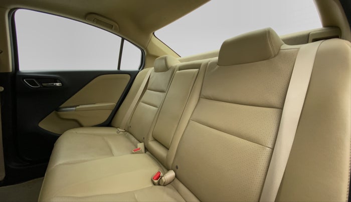 2017 Honda City VX CVT PETROL, Petrol, Automatic, 31,830 km, Right Side Rear Door Cabin