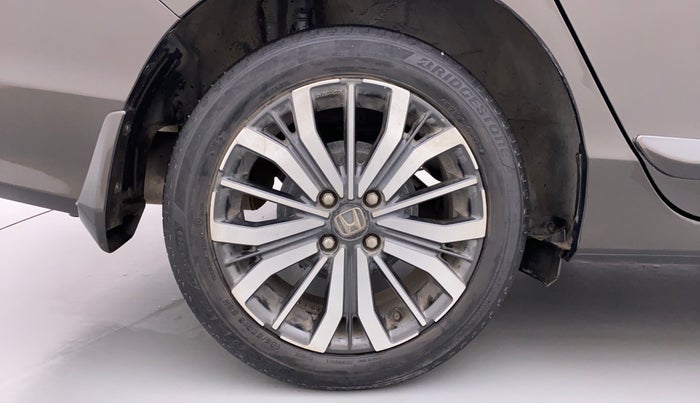 2017 Honda City VX CVT PETROL, Petrol, Automatic, 31,830 km, Right Front Wheel