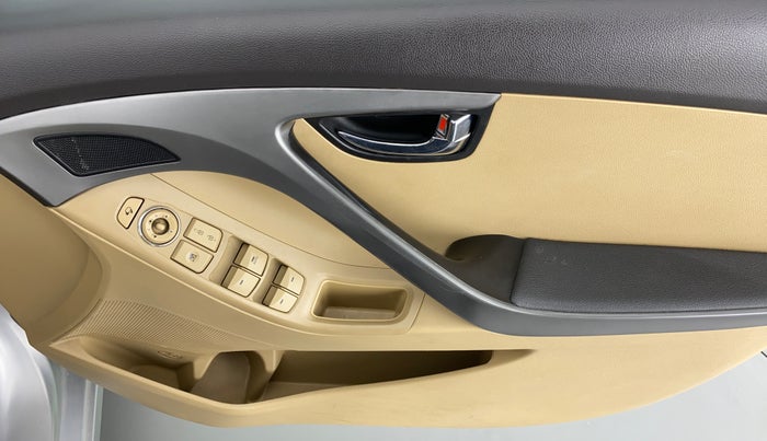 2013 Hyundai New Elantra 1.6 S MT DIESEL, Diesel, Manual, 48,399 km, Driver Side Door Panels Control