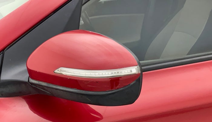 2014 Hyundai Elite i20 ASTA 1.2, Petrol, Manual, 82,575 km, Left rear-view mirror - Indicator light has minor damage