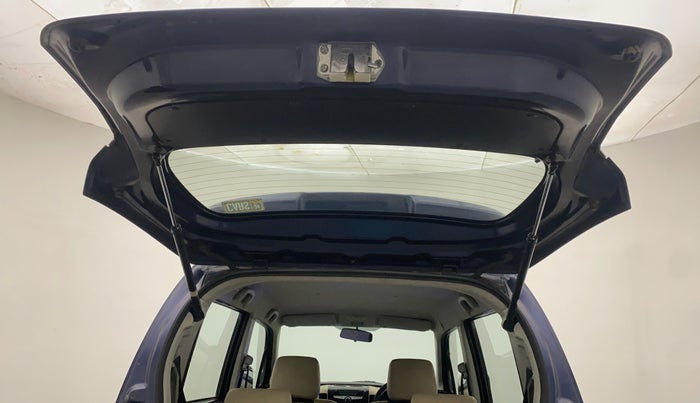 2017 Maruti Wagon R 1.0 VXI AMT, Petrol, Automatic, 65,073 km, Boot Door Open