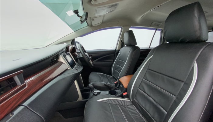 2019 Toyota Innova Crysta 2.8 GX AT 7 STR, Diesel, Automatic, 35,400 km, Right Side Front Door Cabin