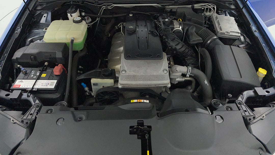 Open Bonnet (Engine)
