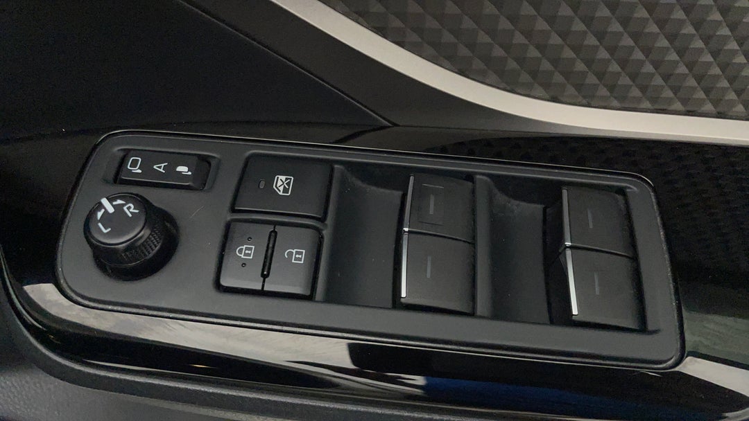 Drivers Side Door Panel Controls
