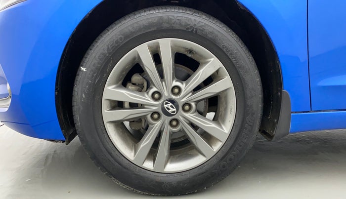 2016 Hyundai New Elantra 2.0 SX AT PETROL, Petrol, Automatic, 39,077 km, Left Front Wheel