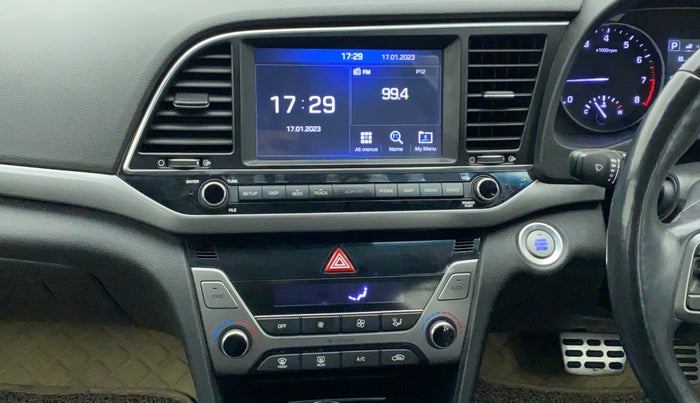 2016 Hyundai New Elantra 2.0 SX AT PETROL, Petrol, Automatic, 39,077 km, Air Conditioner
