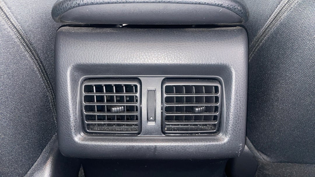 Rear A/C Vent