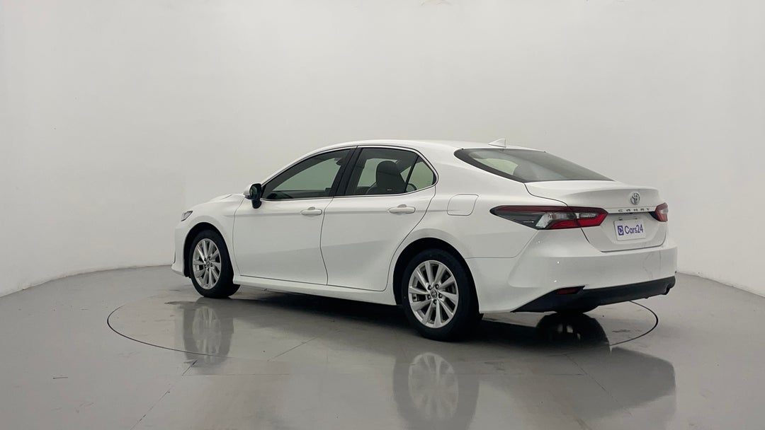 Left Back Diagonal (45- Degree) View