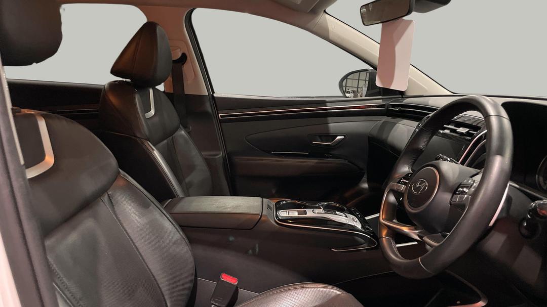 2022 Hyundai Tucson Elite (AWD), Automatic, 73661 km, Right Side Front Door Cabin View