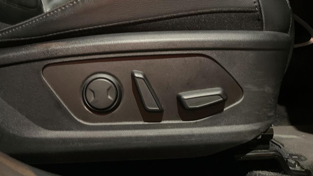 2022 Hyundai Tucson Elite (AWD), Automatic, 73661 km, Drivers Side Adjustment Panel