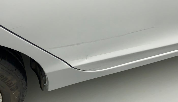 2016 Honda City 1.5L I-VTEC VX (O) MT, Petrol, Manual, 91,867 km, Right rear door - Minor scratches