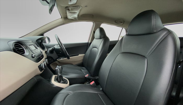 2016 Hyundai Grand i10 1.2 ASTA (O) AT, Petrol, Automatic, 66,100 km, Right Side Front Door Cabin