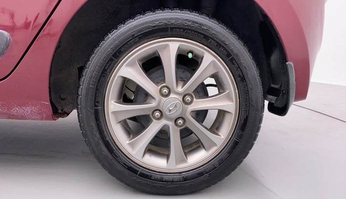 2016 Hyundai Grand i10 1.2 ASTA (O) AT, Petrol, Automatic, 66,100 km, Left Rear Wheel