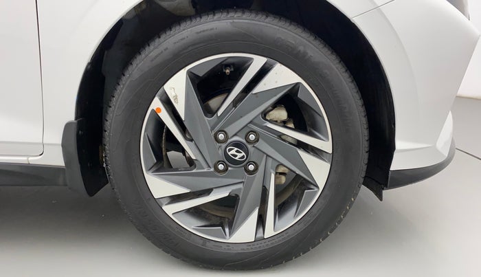 2022 Hyundai NEW I20 ASTA 1.2 MT, Petrol, Manual, 20,131 km, Right Front Wheel