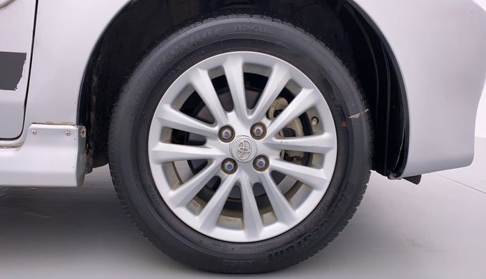 2014 Toyota Etios VX D, Diesel, Manual, 65,922 km, Right Front Wheel