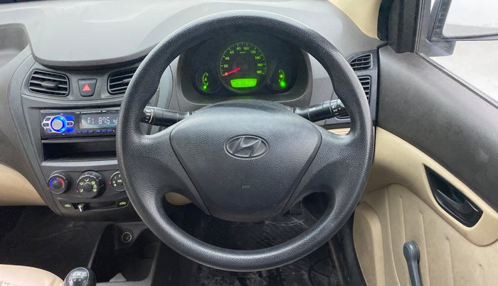 2015 Hyundai Eon D-LITE+, Petrol, Manual, 25,121 km, Steering Wheel Close Up