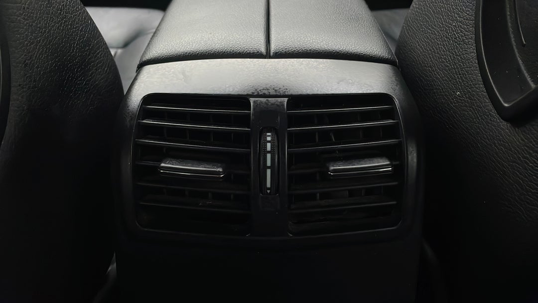 Rear A/C Vent