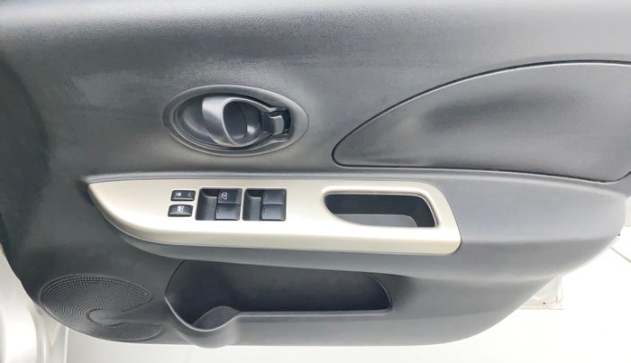2019 Nissan Micra Active XV, Petrol, Manual, 26,274 km, Driver Side Door Panels Control