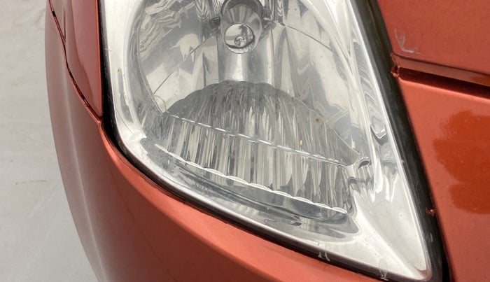 2011 Maruti Swift VXI, Petrol, Manual, 86,193 km, Right headlight - Minor scratches
