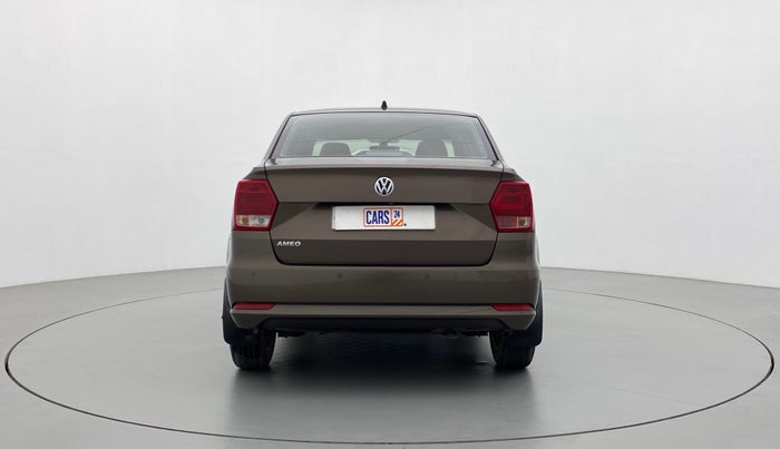2016 Volkswagen Ameo HIGHLINE1.2L, Petrol, Manual, 56,060 km, Back/Rear