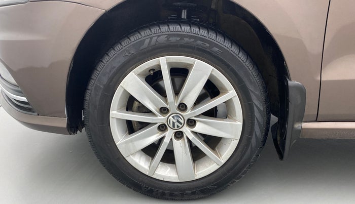 2016 Volkswagen Ameo HIGHLINE1.2L, Petrol, Manual, 56,060 km, Left Front Wheel