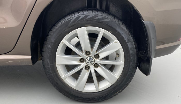 2016 Volkswagen Ameo HIGHLINE1.2L, Petrol, Manual, 56,060 km, Left Rear Wheel