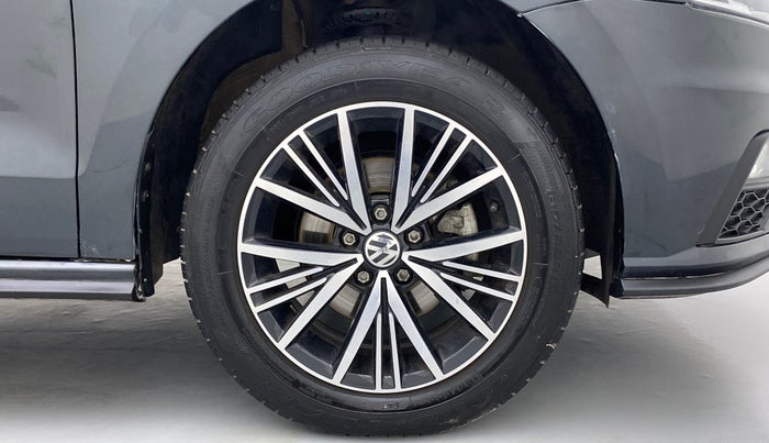 2021 Volkswagen Vento COMFORTLINE 1.0 TSI MT, Petrol, Manual, 23,113 km, Right Front Wheel