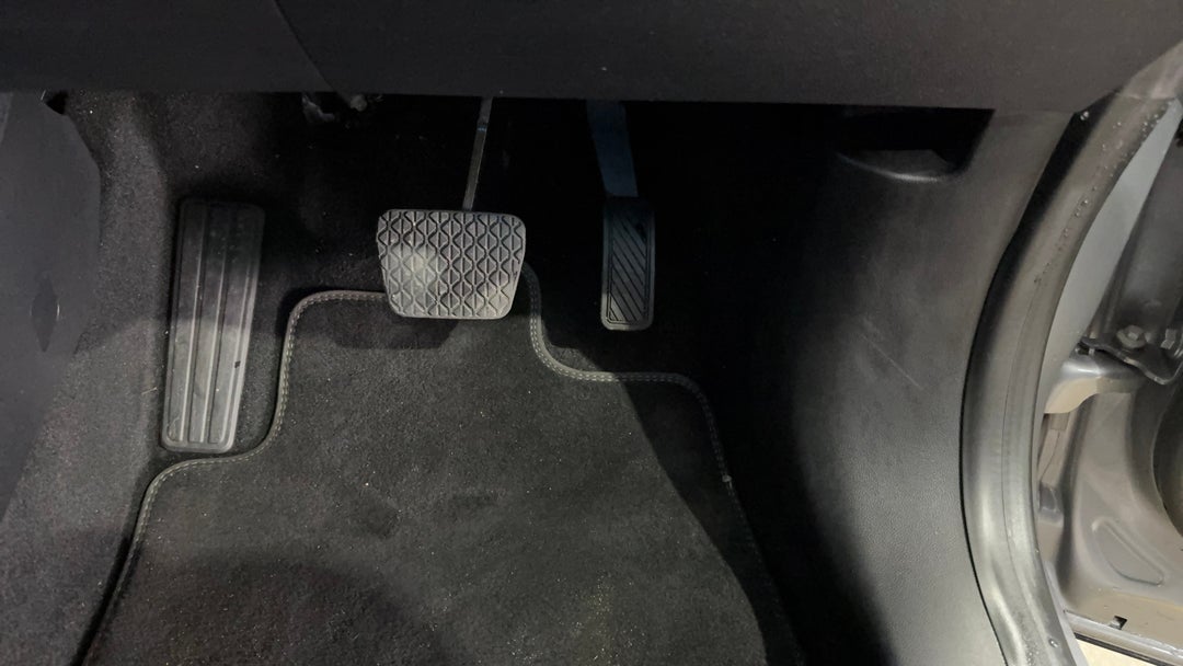 Pedals and Footmat