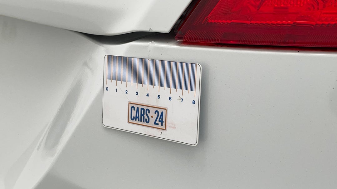 2015 Suzuki Swift Gl, Manual, 61788 km, Bumper Rear Dent