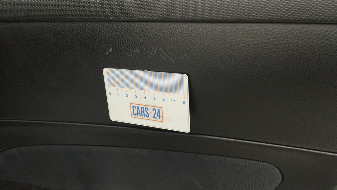 2015 Suzuki Swift Gl, Manual, 61788 km, Door Interior Rear RHS Wear