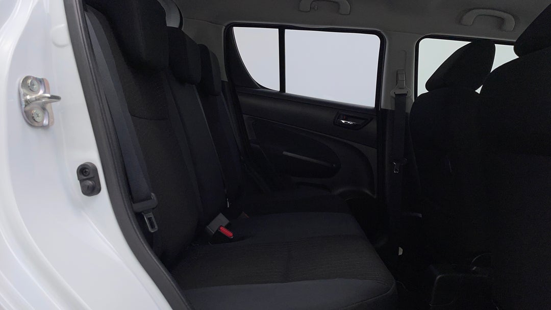 2015 Suzuki Swift Gl, Manual, 61788 km, Right Side Rear Door Cabin View