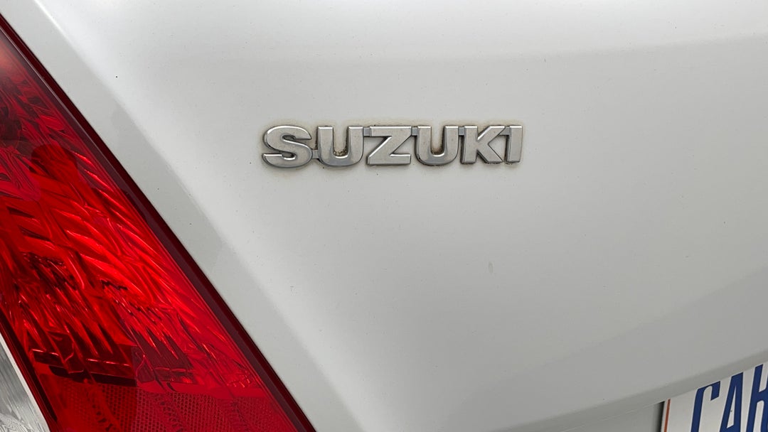 2015 Suzuki Swift Gl, Manual, 61788 km, Badge (Boot Left Side)