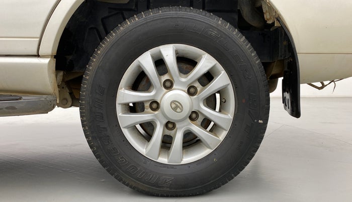 2011 Tata Safari 4X2 GX DICOR 2.2 VTT, Diesel, Manual, 60,149 km, Left Rear Wheel