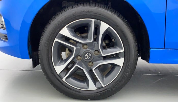 2020 Tata Tiago XZA+ DUAL TONE 1.2RTN, Petrol, Automatic, 8,472 km, Left Front Wheel