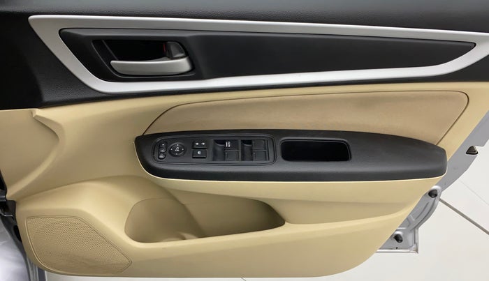 2022 Honda Amaze 1.2L I-VTEC VX CVT, Petrol, Automatic, 15,863 km, Driver Side Door Panels Control