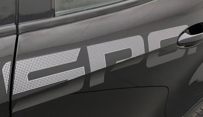 2016 Ford Ecosport TITANIUM 1.5L PETROL AT, Petrol, Automatic, 85,916 km, Rear left door - Graphic sticker